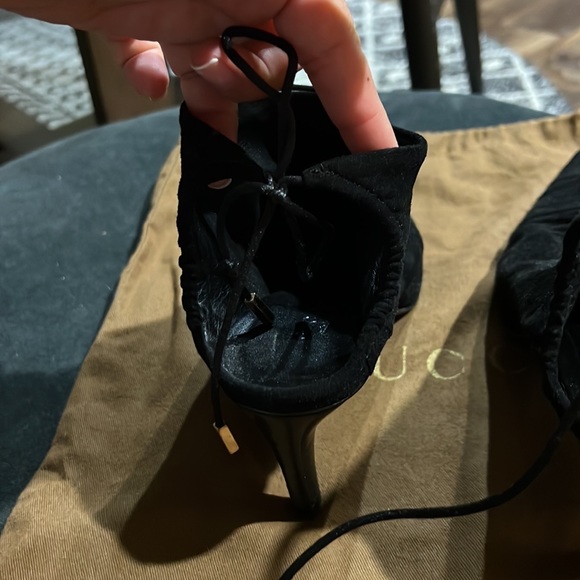 Gucci suede booties with an opening at the heels. Comes with dust bag. - Picture 2 of 4